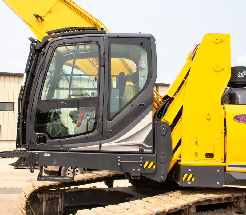 Kobelco SK260DLC-11 Material Handler Excavators - Kobelco