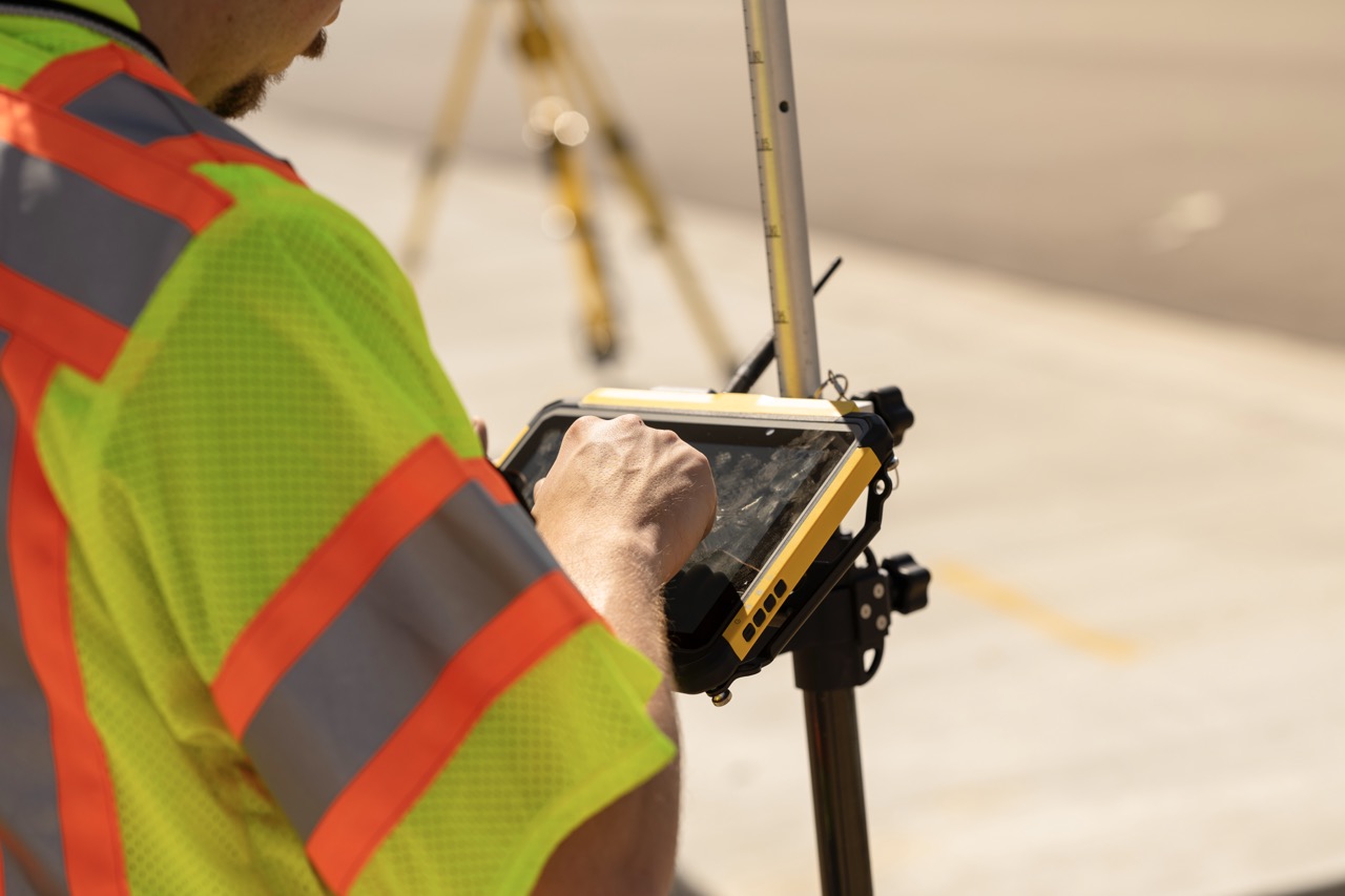 Trimble connected construction technology
